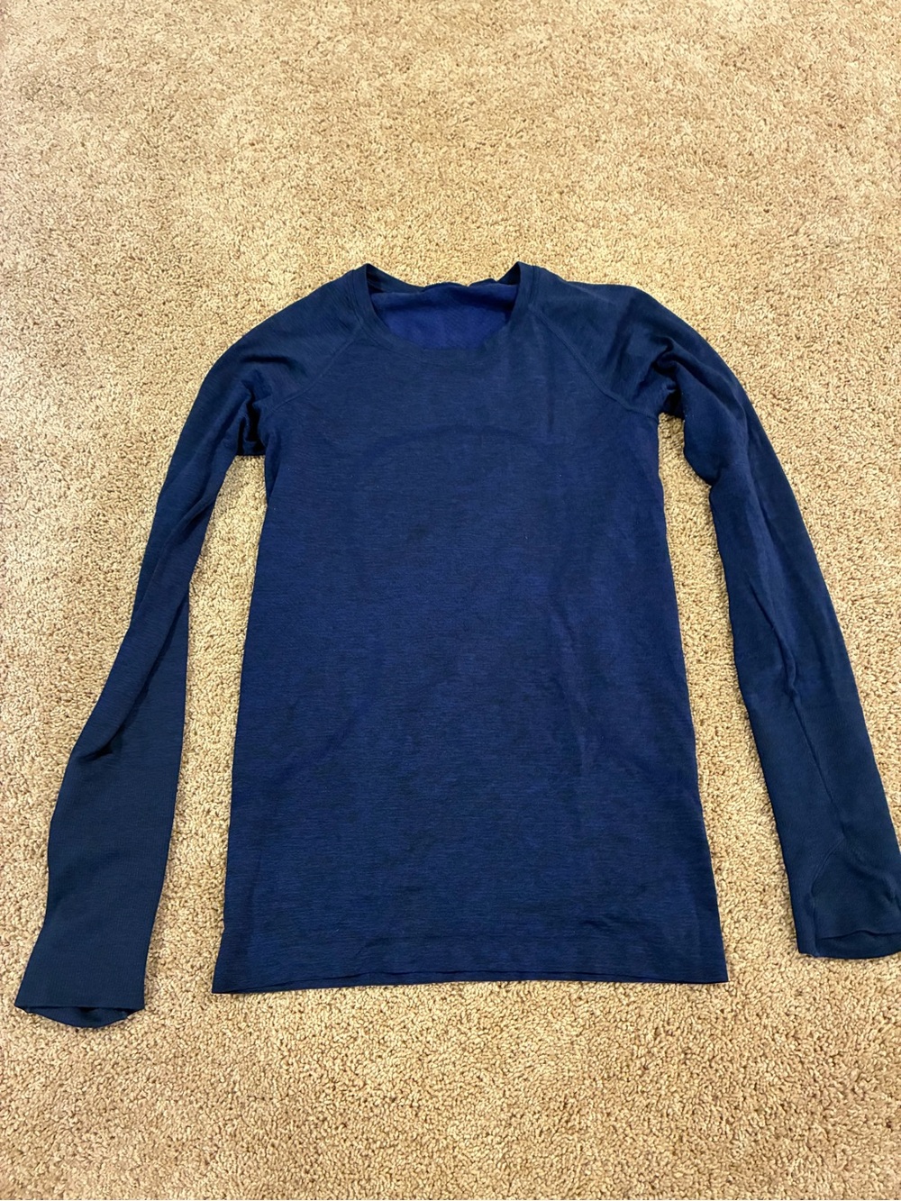 Women’s Lululemon Navy Long Sleeve Athletic Top